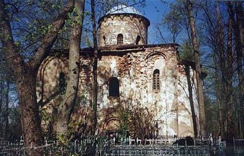 Храм XII века отреставрируют в Великом Новгороде