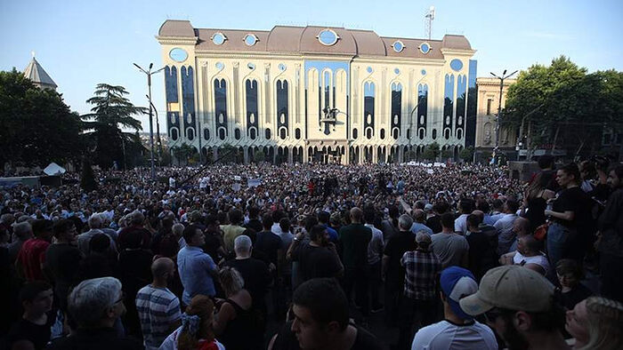 В Тбилиси прошла массовая акция против недели ЛГБТ